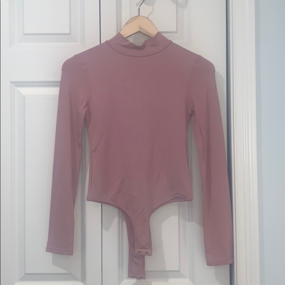 Windsor long sleeve bodysuit never worn!